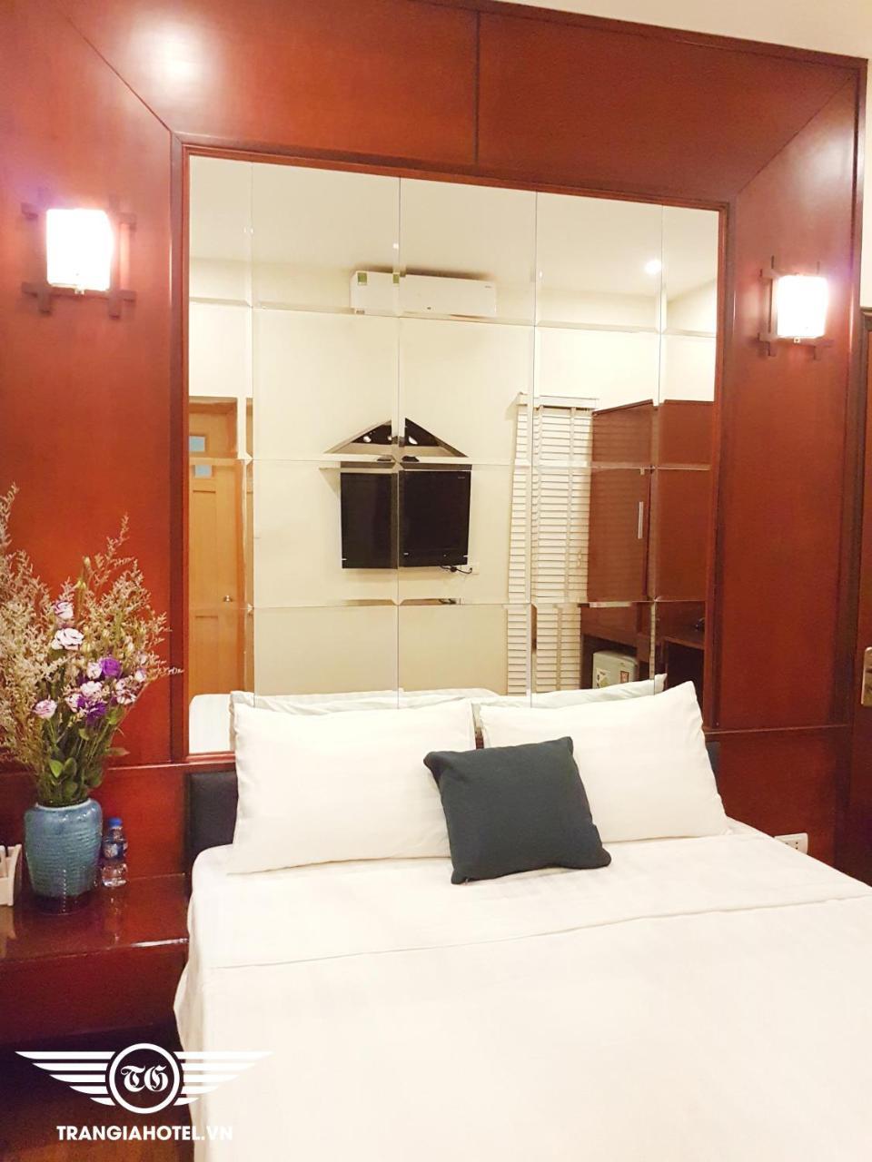 Hotel Tran Gia - Huynh Thuc Khang